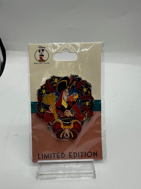 Jafar DEC Wreath LE 400 Disney Pin