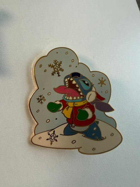 Stitch Snowflake Auctions LE 100 Disney Pin