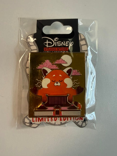 Turning Red Panda DSSH LE Disney Pin