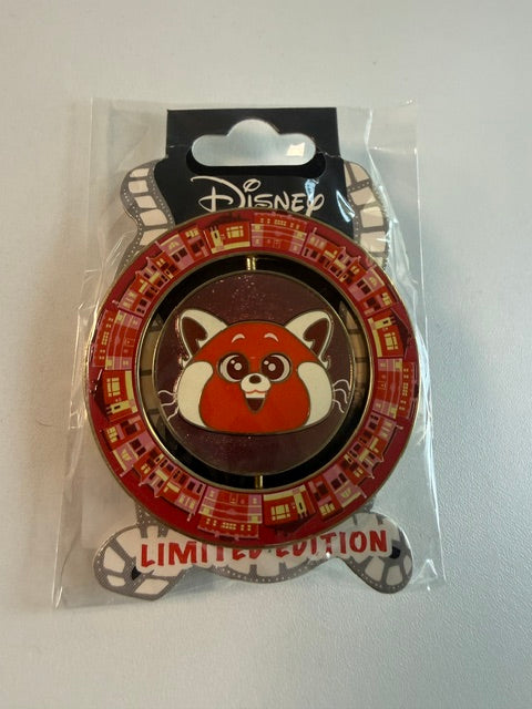 Turning Red Spinner DSSH LE Disney Pin