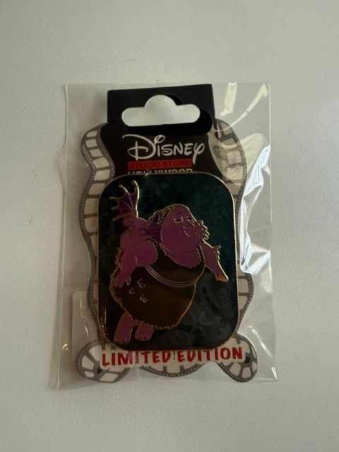 Grandma Paguro DSSH Mothers Day LE 400 Disney Pin
