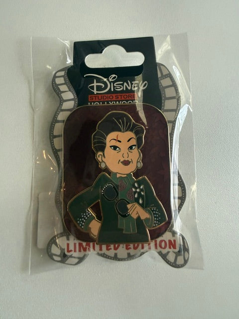 Grandma Wu DSSH Mothers Day LE 400 Disney Pin