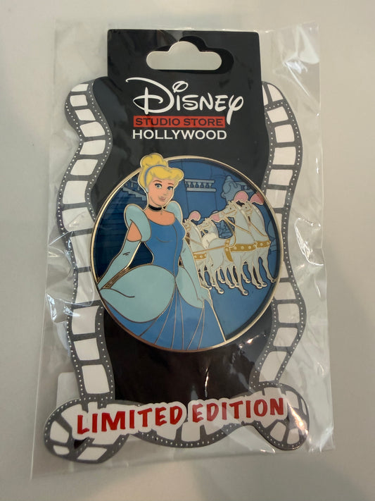 Cinderella horses Mane Friends DSSH LE 400 Disney Pin