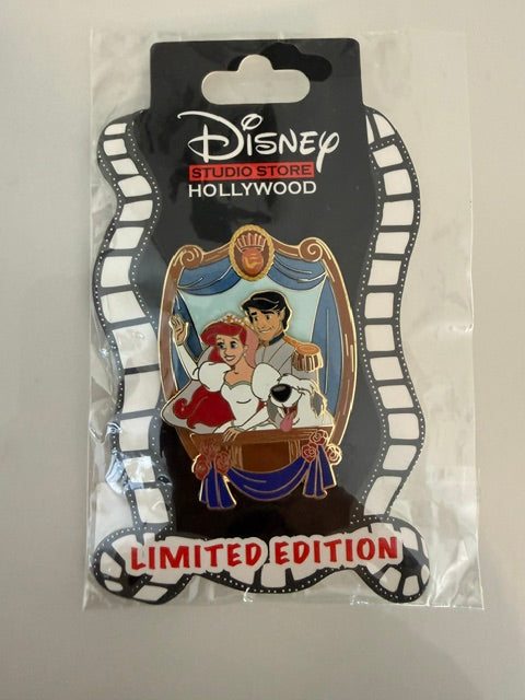 Ariel Eric Wedding DSSH LE Disney Pin