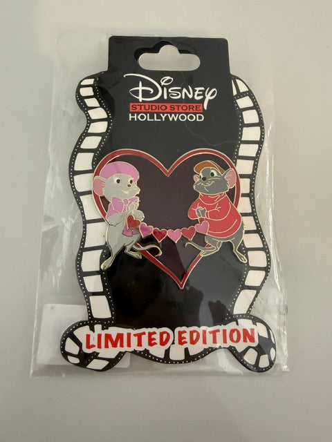 Bernard Biacana Heart DSSH LE 400 Disney Pin
