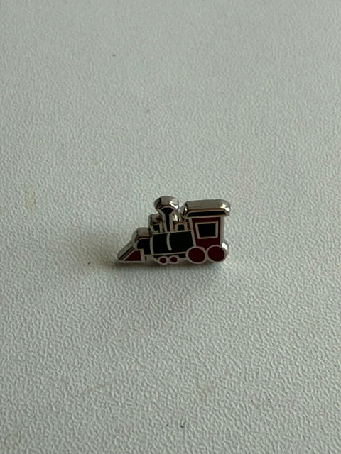 Train Tiny Kingdom LR Disney Pin