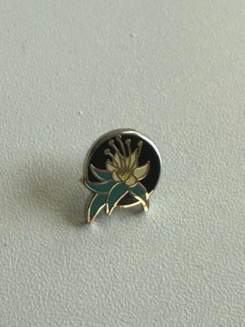 Tiny Kingdom Flower LR Disney Pin