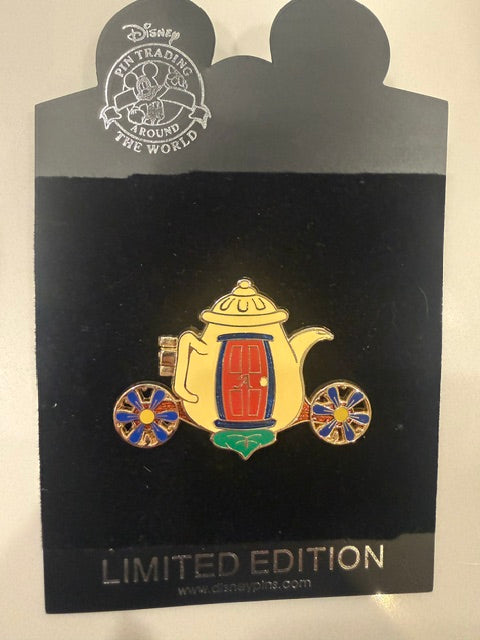 Alice Shopping Carriage LE 100 Disney Pin