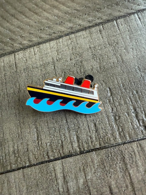 Cruise Line  WDI Destinations LE 500 Disney Pin
