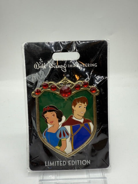 Snow White Crest WDI LE 250 Disney Pin