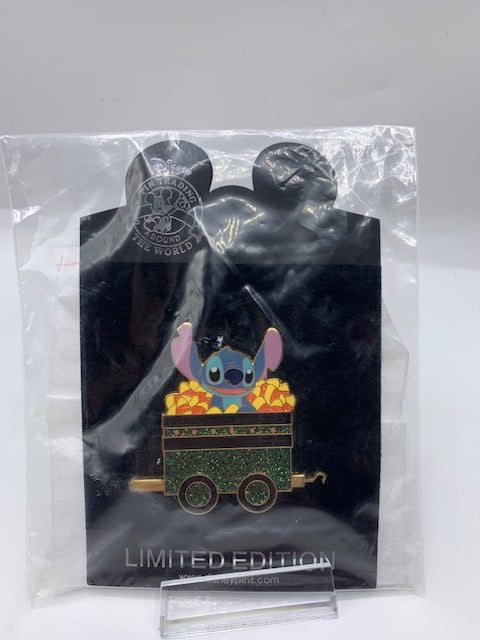 Stitch Shopping Train LE 135 Disney Pin
