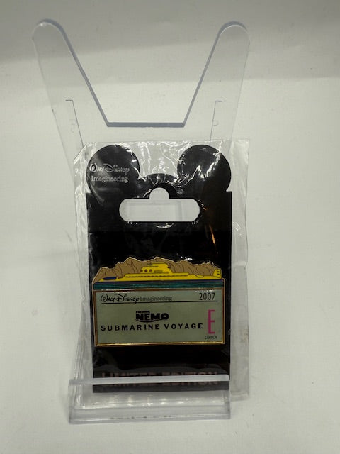 Nemo E Ticket Submarine WDI LE 300 Disney Pin
