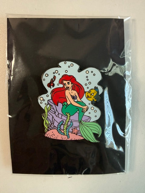 Ariel Auctions Rocks LE 500 Disney Pin