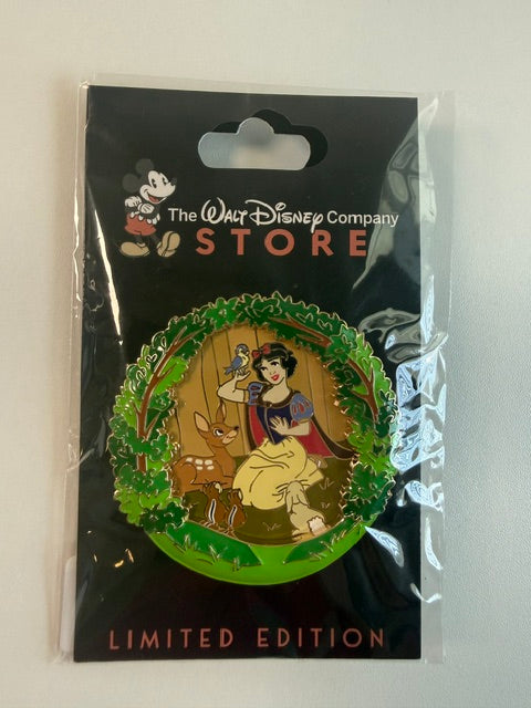 Snow White Seasons DEC LE 300 Disney Pin