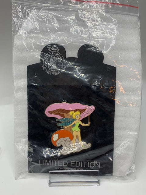 Tinker Bell Shopping Flower LE 100 Disney Pin