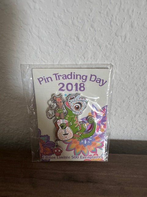 Pascal Dia De Los Muertos Paris LE 500 Disney Pin