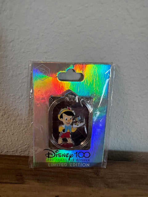 Pinocchio DEC 100 LE 400 Disney Pin