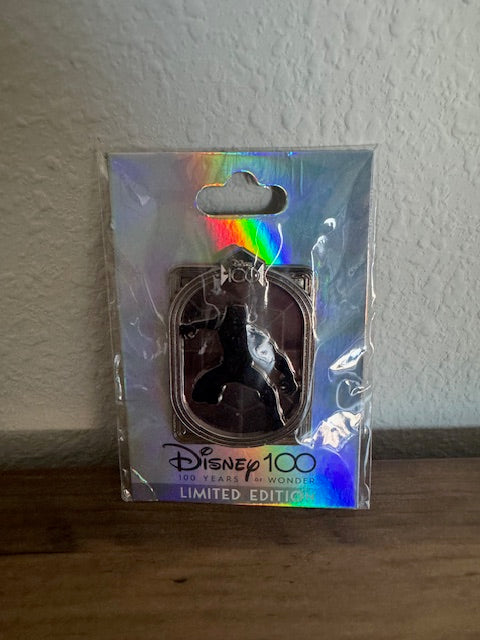 Black Panther DEC 100 LE 400 Disney Pin