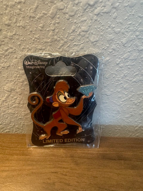 Abu WDI Diamond LE 250 Disney Pin