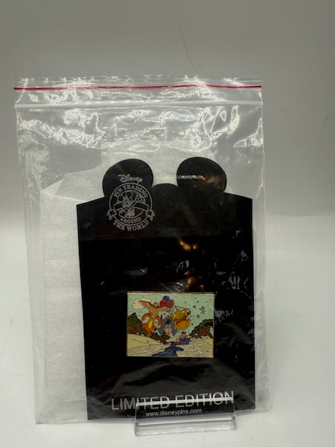Winnie the Pooh Home for the Holidays LE 250 Disney Pin