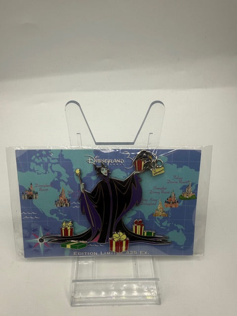 Maleficent Christmas Paris LE 425 Disney Pin