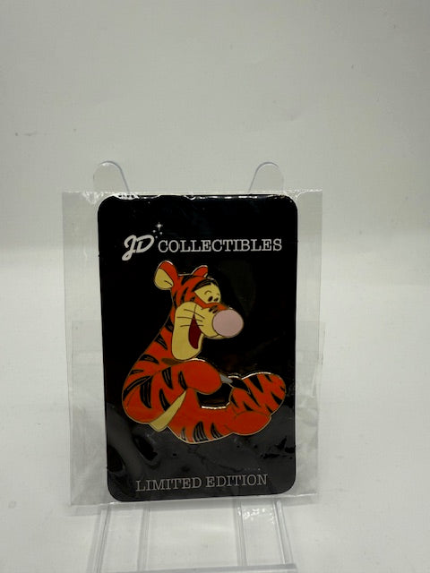 Tigger Auctions Easter LE 100 Disney Pin