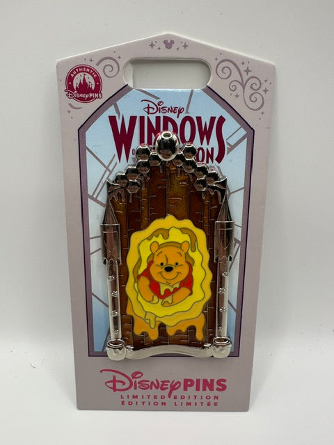 WDW Windows of Attraction Winnie the Pooh le 2500 J