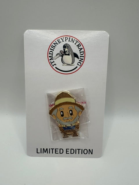 WDI Adorb Pirates The Old Man Bayou LE 500 pin J