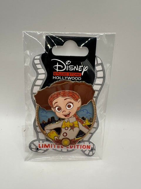 DSSH Toy Story 5 Jessie LE 400 Pin J