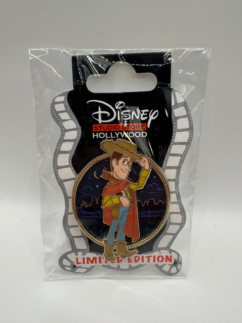 DSSH Toy Story 5 Woody LE 400 Pin J