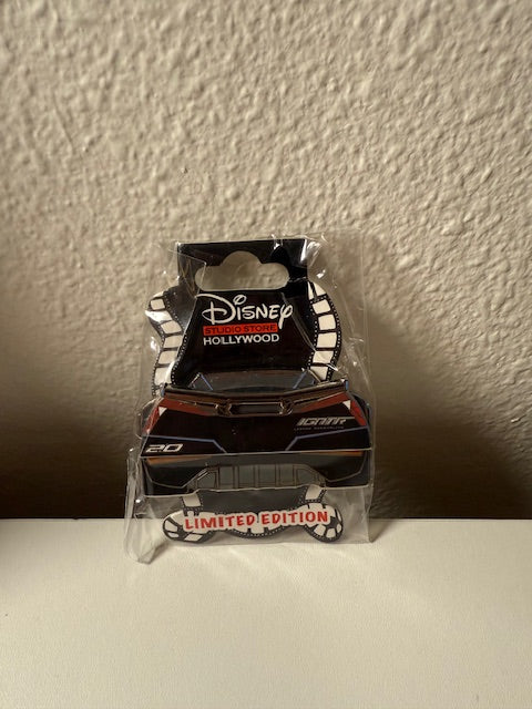 Jackson Strom Bumper DSSH LE 300 Disney Pin