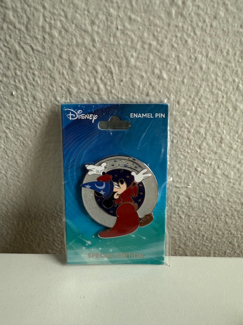 Sorcerer Mickey Disney Pin Blog LE 300 Disney Pin