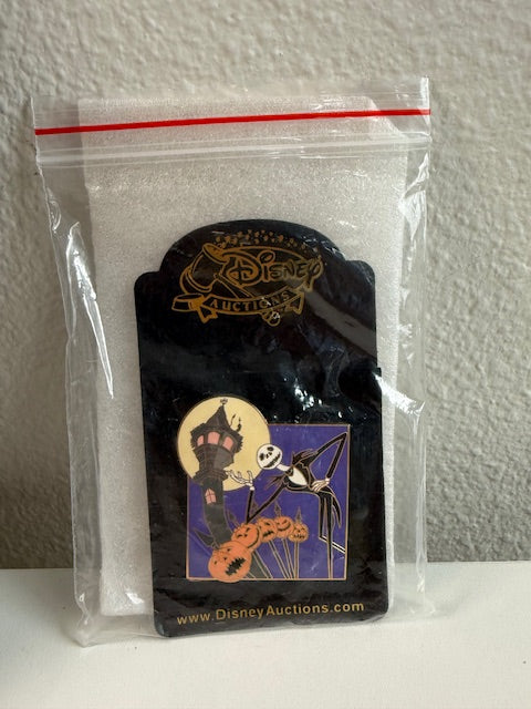 Jack Auctions Moon LE 1000 Disney Pin