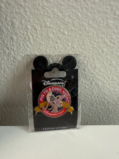 Angel Pin Trading Night Paris LE 400 Disney Pin