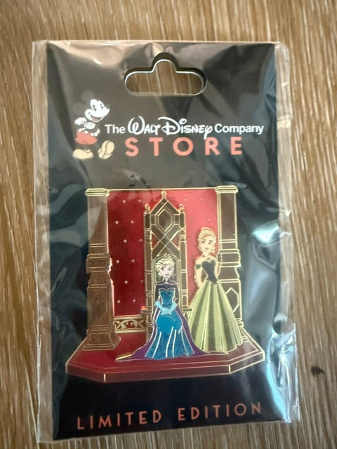 Frozen Throne TWDC Pin