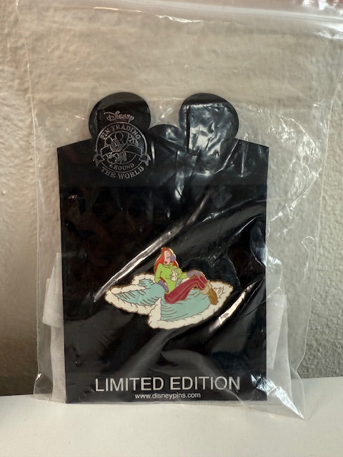 Jessica Rabbit Shopping Angel Snow  LE 100 Disney Pin