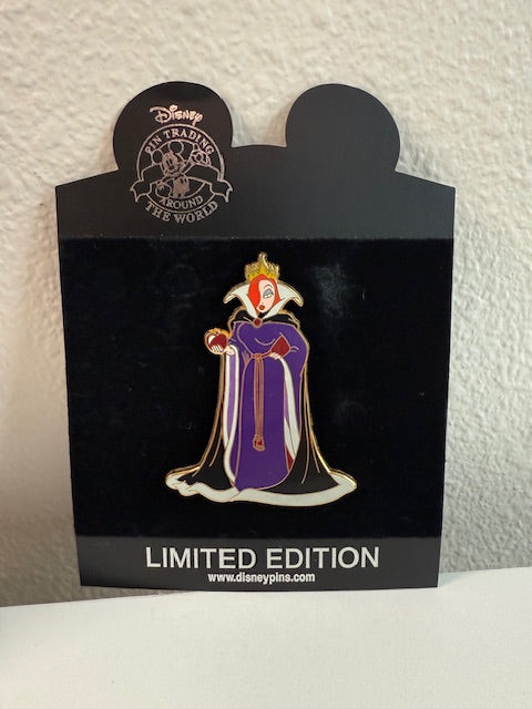 Jessica Evil Queen Shopping Small Flaws Scratch LE 300 Disney Pin