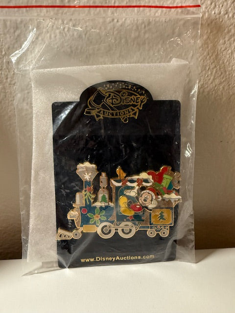 Mickey Mouse Auctions LE 100 Christmas Train Pin