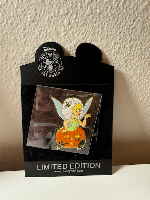 Tinker Bell Shopping Jack Pumpkin LE 100 Disney Pin