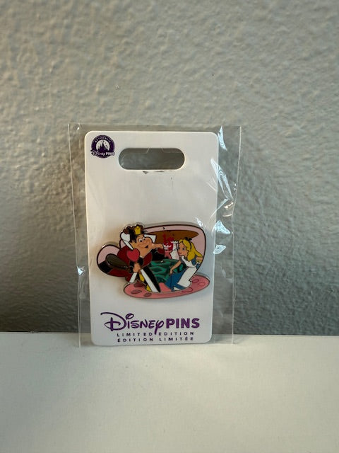 Queen Alice Wonderland Teacups LE 500 UK Store Disney Pin