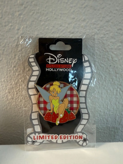 Tinker Bell Strawberry DSSH LE 400 Disney Pin