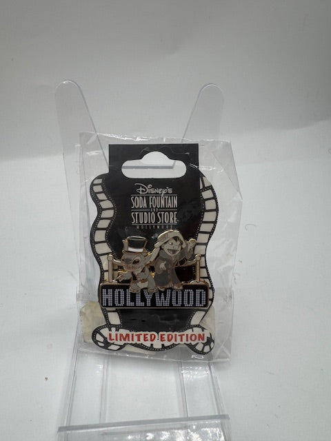 Lilo & Stitch Hollywood Sign DSSH LE Pin