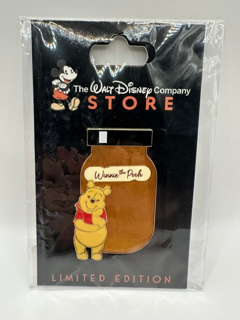 TWDC Shades of Magic Winnie the Pooh LE 400 Pin J