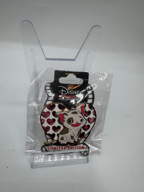 Pua Stained Glass Heart DSSH LE 400 Disney Pin