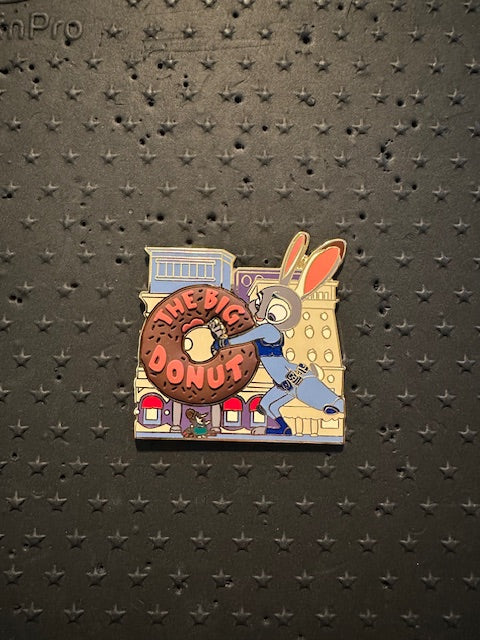 Zootopia LE 300 PP Disney Pin Love Adventure