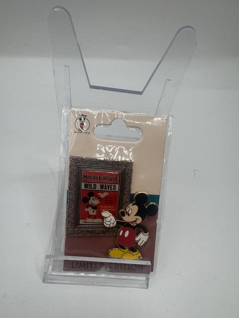 Mickey Wild Waves DEC LE Disney Pin