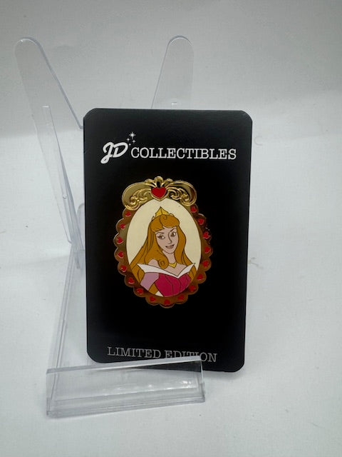 Aurora Auctions Flawed LE 250 Disney Pin