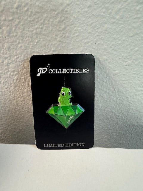 Pascal 20 Years Epcot LE 250 Disney Pin