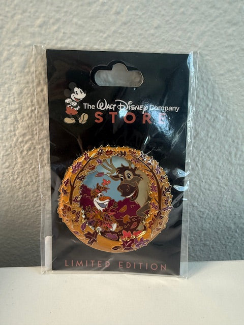 Olaf Season of Friendship DEC LE 400 Disney Pin