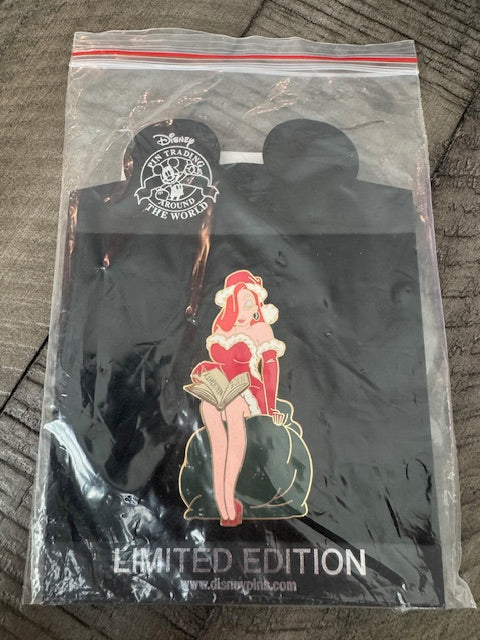 Jessica Rabbit Shopping Christmas Sandy LE 250 Disney Pin